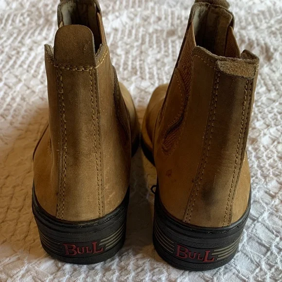 Rodeo Chelsea Square Toe Tan Western Boots with Embroidered Design - Picture 5 of 16